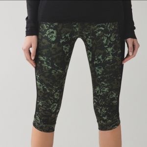 lululemon Stop at Nothing Crop